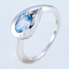 Giulia Romantic Blue Solitaire Ring