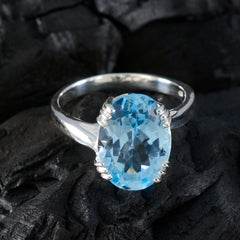 Katarina Contemporary Blue Solitaire Ring