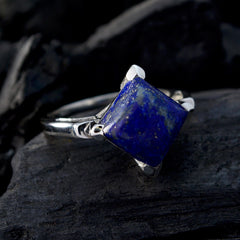 Camilla Sophisticated Blue Solitaire Ring