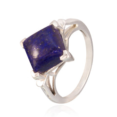 Camilla Sophisticated Blue Solitaire Ring