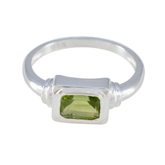 Nari Boho Green Solitaire Ring in Sterling Silver Peridot Green