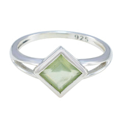 Ha-eun Boho Light Green Solitaire Ring Prehnite Green