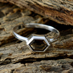 Xiu Brown Solitaire Ring with Hexagonal Gemstone