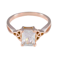 Yan Fairytale Solitaire Ring with Elegant Gemstone White CZ White