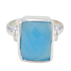 Florencia Signet Blue Solitaire Ring