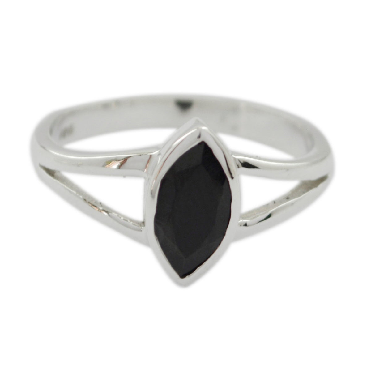 Ji-eun Geometric Black Solitaire Ring Black Onyx Black