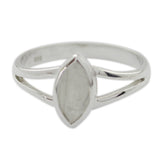 Min-seo Geometric White Solitaire Ring Rainbow Moonstone White