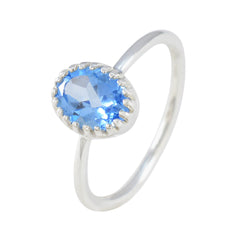 Yasmin Glamorous Blue Solitaire Ring