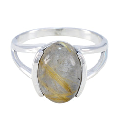 Savannah Golden Solitaire Ring with Oval Gemstone