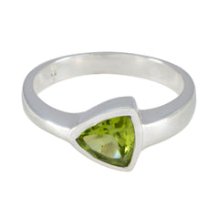 Rosa green solitaire ring for women with silver band and triangular green gemstone