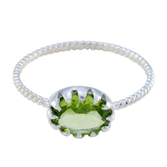 Hina Green Solitaire Ring with Oval Gemstone Peridot Green