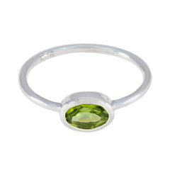 Min-seo Romantic Green Solitaire Ring Peridot Green