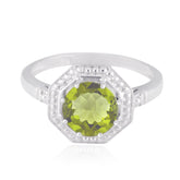 Jiwoo Glamorous Green Solitaire Ring Peridot Green