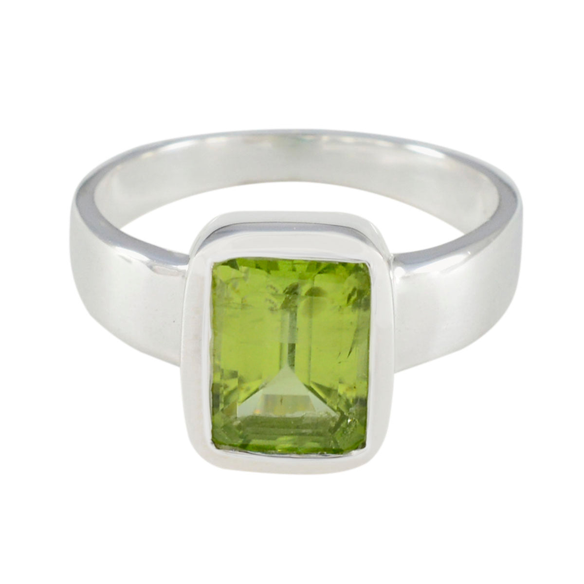 Aisha Sophisticated Green Solitaire Ring Peridot Green