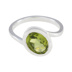 Siti Green Solitaire Ring with Oval Gemstone Peridot Green