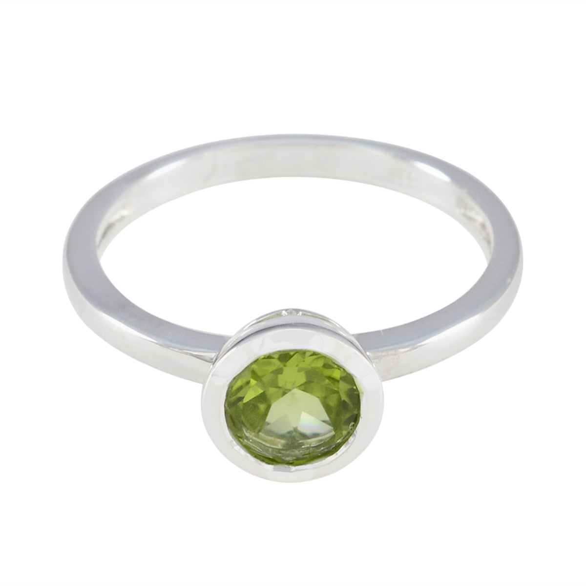 Ji-eun Elegant Green Solitaire Ring with Gemstone Peridot Green