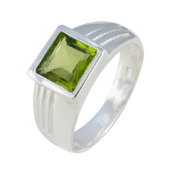 Greta Green Solitaire Ring with Square Gemstone