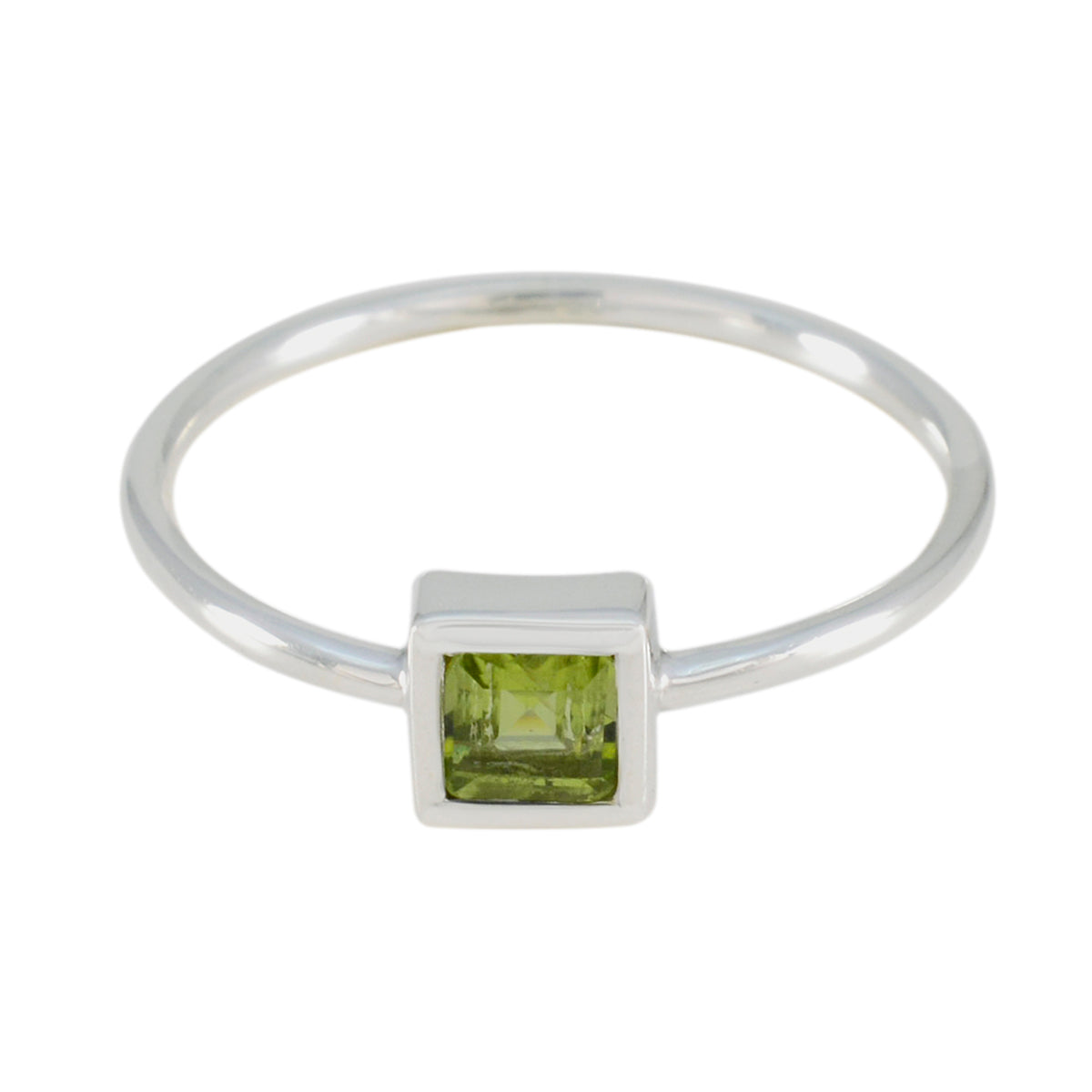 Emilia Romantic Green Solitaire Ring Peridot Green