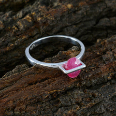 Haruka Red Solitaire Ring with Vibrant Gemstone