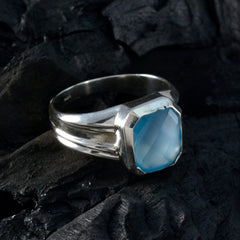Putri Aqua Solitaire Ring with Elegant Silver Band