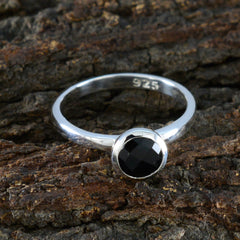 Yuna Contemporary Black Solitaire Ring