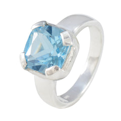 Eleanor Blue Solitaire Ring with Square Gemstone