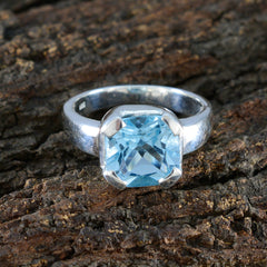 Eleanor Blue Solitaire Ring with Square Gemstone