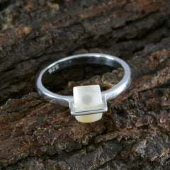 Chen Boho White Solitaire Ring with Unique Pearl Stone