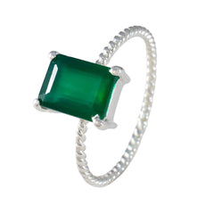 Chen Green Solitaire Ring with Emerald Cut Gemstone