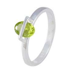 Liyana Luxurious Green Solitaire Ring
