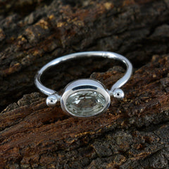 Ying Modern Light Green Solitaire Ring