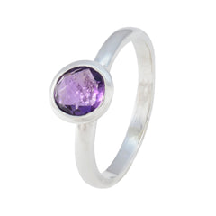 Yuki Modern Purple Solitaire Ring with Amethyst Gemstone