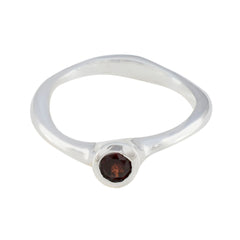 Hanna Sophisticated Red Solitaire Ring Garnet Red