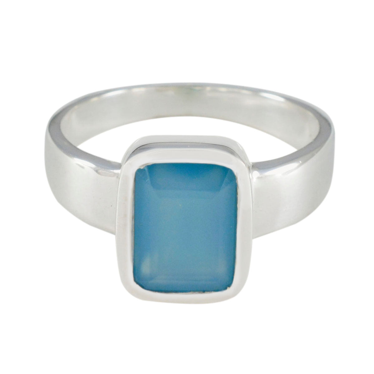 Isadora Trendy Blue Solitaire Ring in Sterling Silver Blue Chalcedony Blue