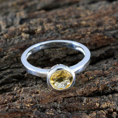 Hye-jin Trendy Yellow Solitaire Ring
