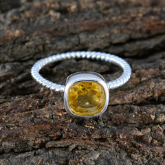 Ha-eun Yellow Solitaire Ring for Women with Gemstone