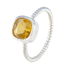 Ha-eun Yellow Solitaire Ring for Women with Gemstone