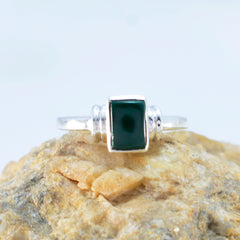 Ji-eun Artisan Green Solitaire Ring
