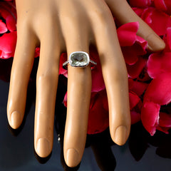 Joaquina Graceful Light Green Halo Ring