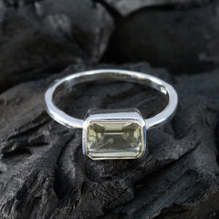 Ayesha Modern Light Green Solitaire Ring