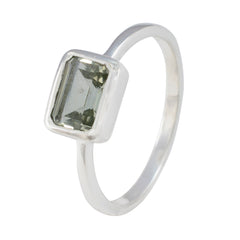 Ayesha Modern Light Green Solitaire Ring