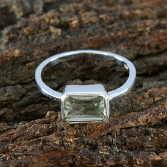 Ayesha Modern Light Green Solitaire Ring