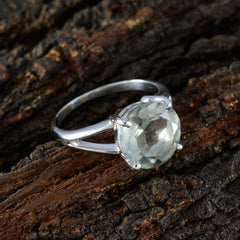 Teresa Luxurious Light Green Solitaire Ring