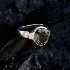 Liyana Glamorous Light Green Solitaire Ring