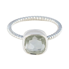 Hana Glamorous Light Green Solitaire Ring Green Amethyst Green