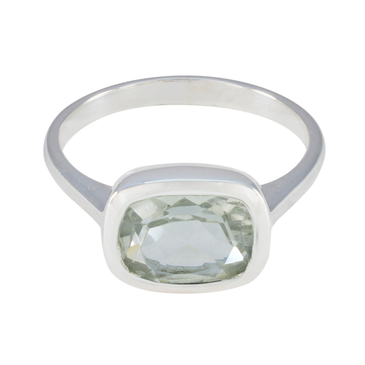 Nayara Graceful Light Green Solitaire Ring Green Amethyst Green