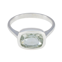 Nayara Graceful Light Green Solitaire Ring Green Amethyst Green