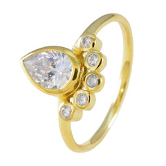 Ji-eun luxurious white gemstone ring with pear-shaped center stone and gold band