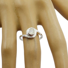 Ling Luxurious White Solitaire Ring