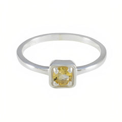 Eun-ji Luxurious Yellow Sapphire Ring in Sterling Silver Citrine Yellow